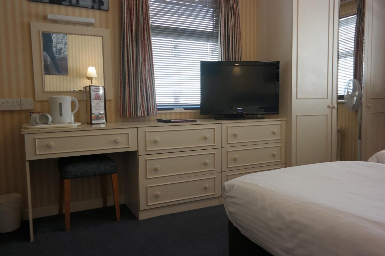 Hotel Celebrity Bournemouth East Cliff by Villare hotels — photo 4