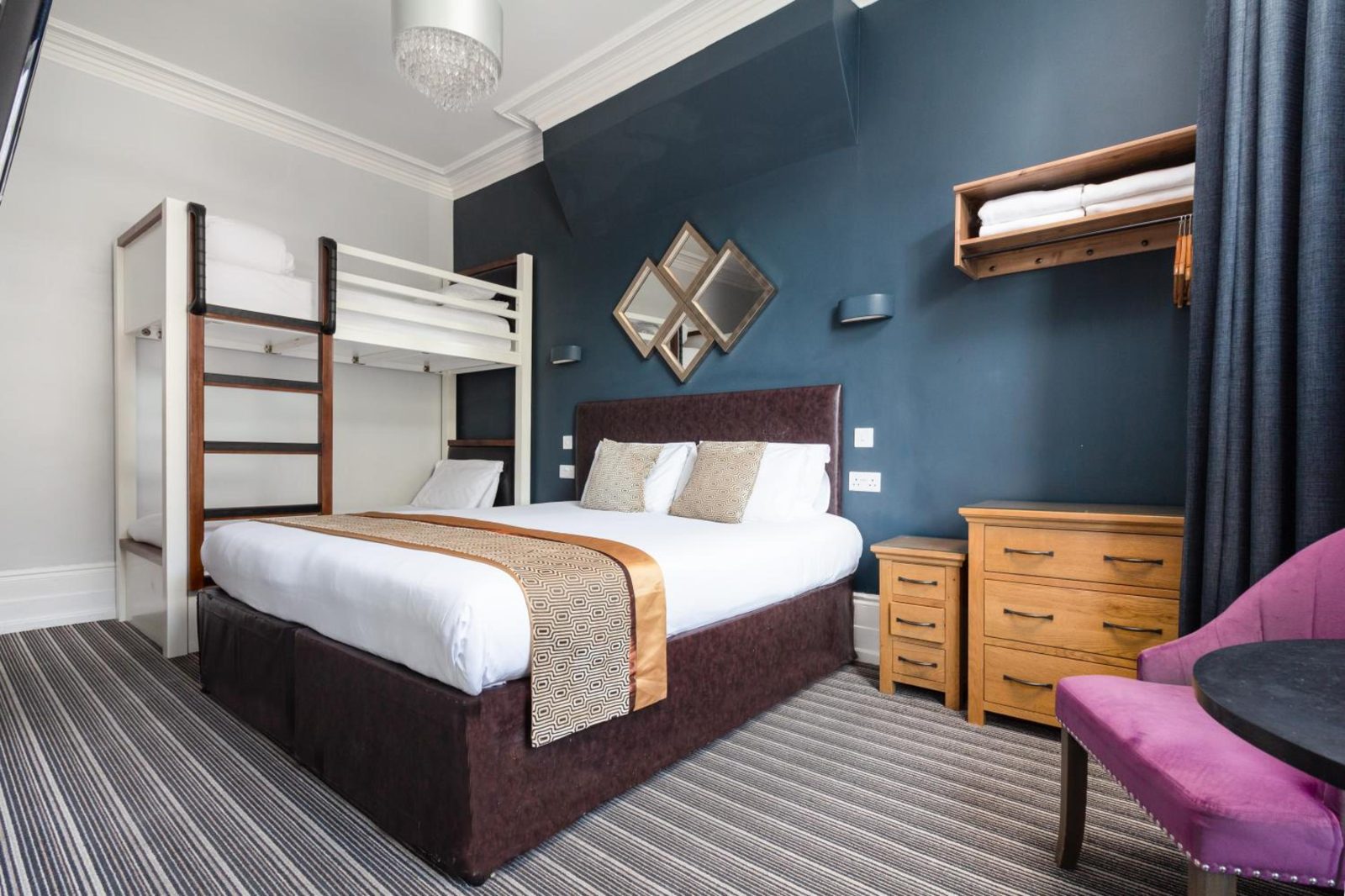 Applewood Hotel — photo 7