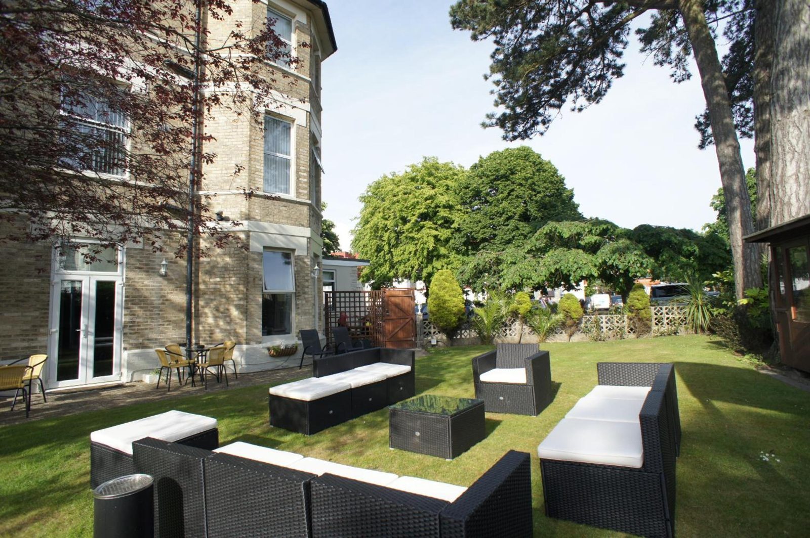 Applewood Hotel — photo 4